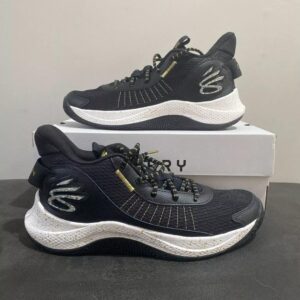Under Armour Steph Curry Negro Size 10.5